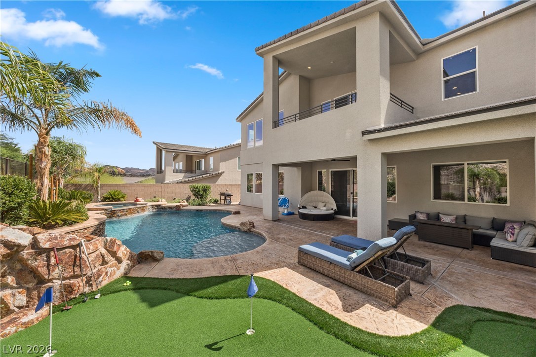 28 Vista Outlook Street Henderson NV 89011