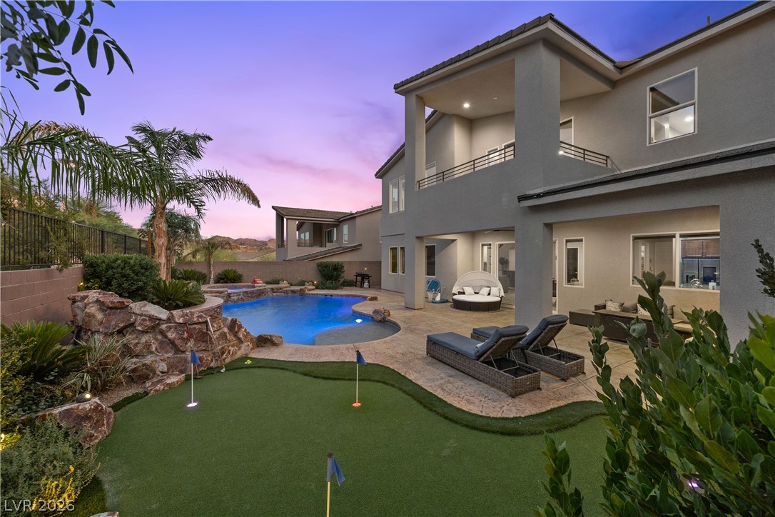 28 Vista Outlook Street Henderson NV 89011