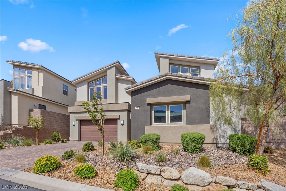 28 Vista Outlook Street Henderson NV 89011
