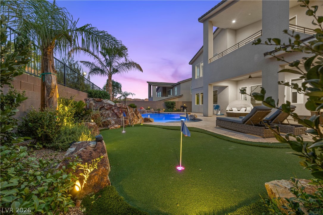 28 Vista Outlook Street Henderson NV 89011