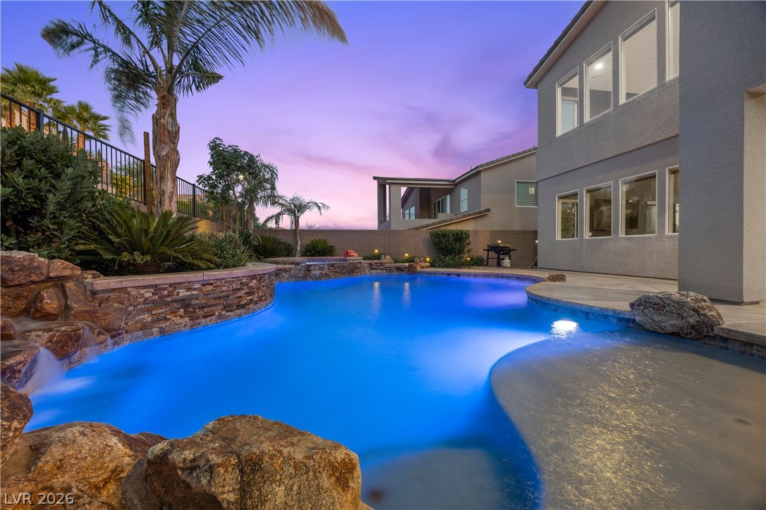 28 Vista Outlook Street Henderson NV 89011