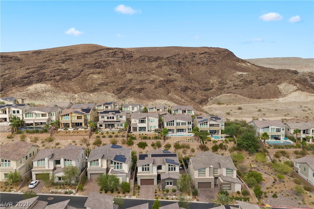 28 Vista Outlook Street Henderson NV 89011