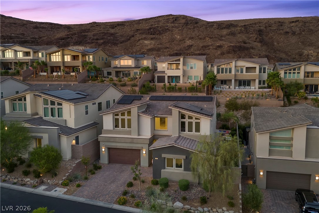 28 Vista Outlook Street Henderson NV 89011