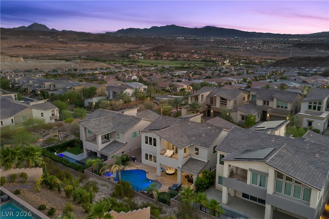 28 Vista Outlook Street Henderson NV 89011