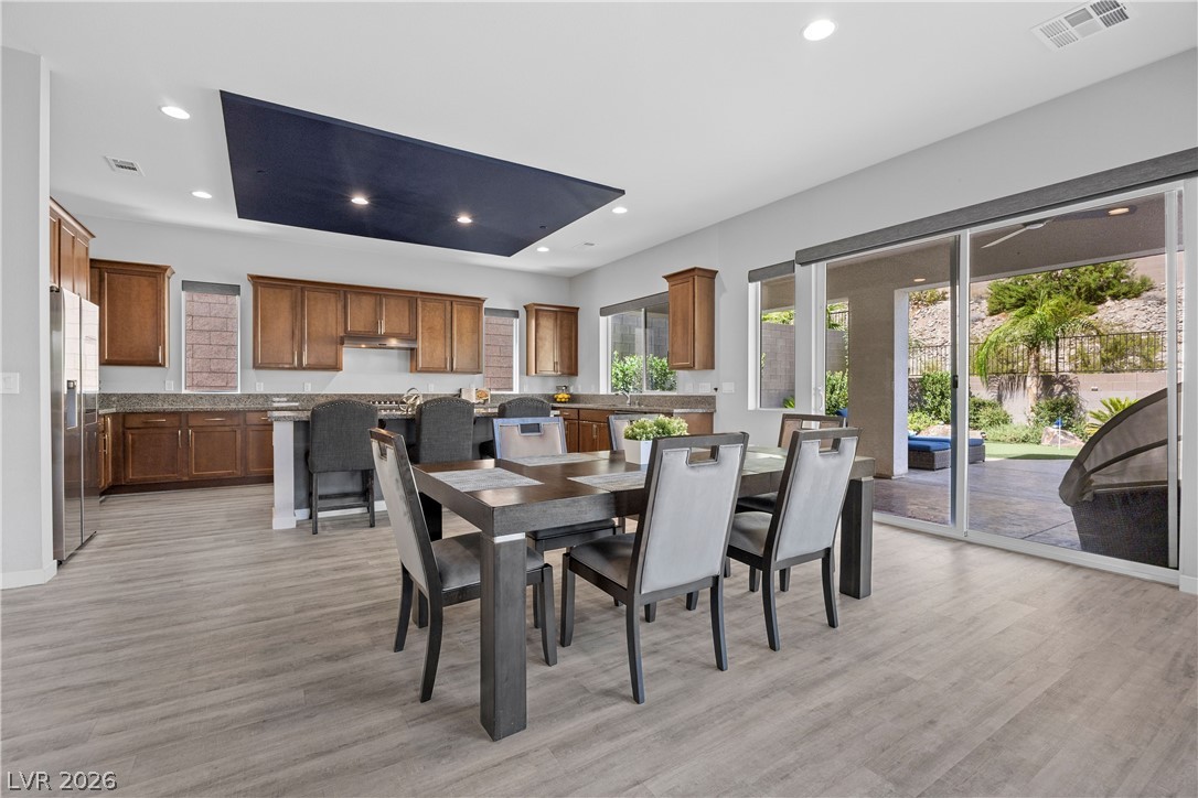 28 Vista Outlook Street Henderson NV 89011