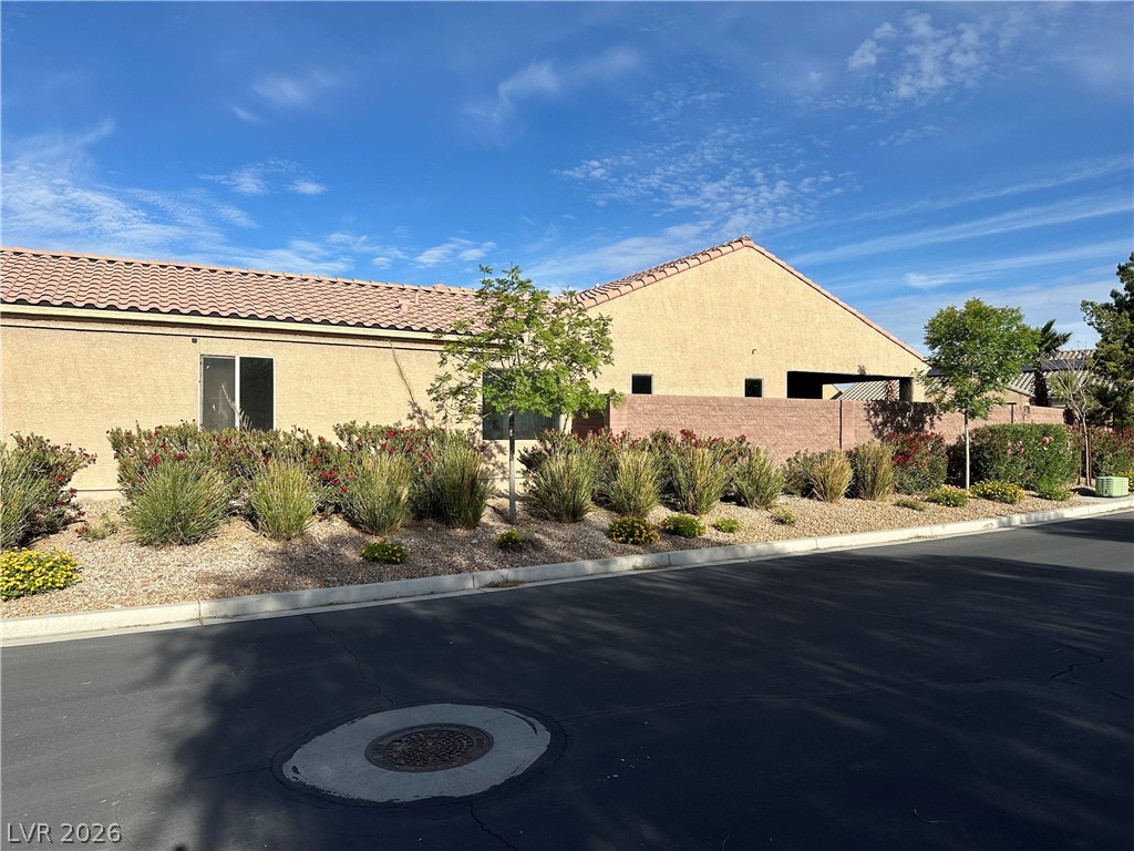 5728 Flying Birdie Avenue Las Vegas NV 89122