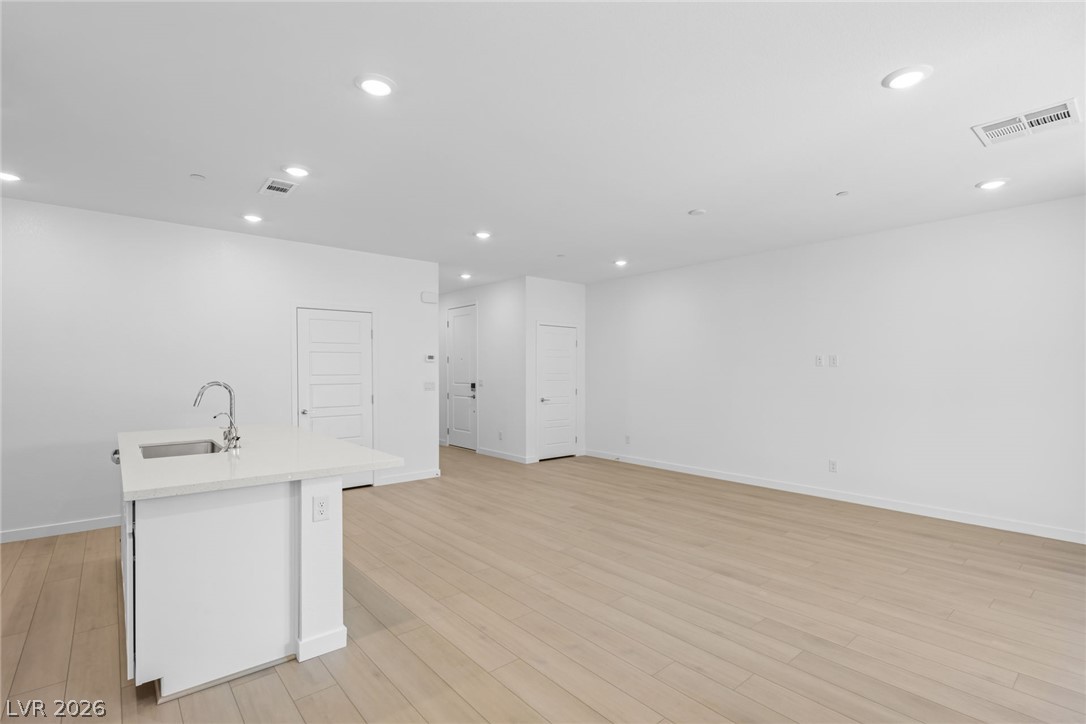1733 Strada Nathan Henderson NV 89011