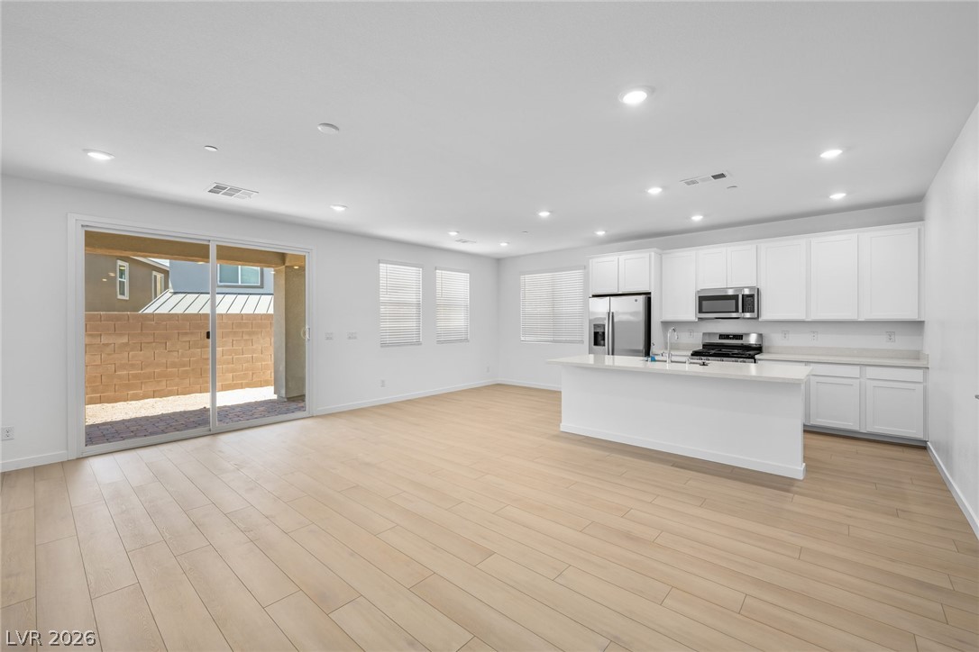 1733 Strada Nathan Henderson NV 89011