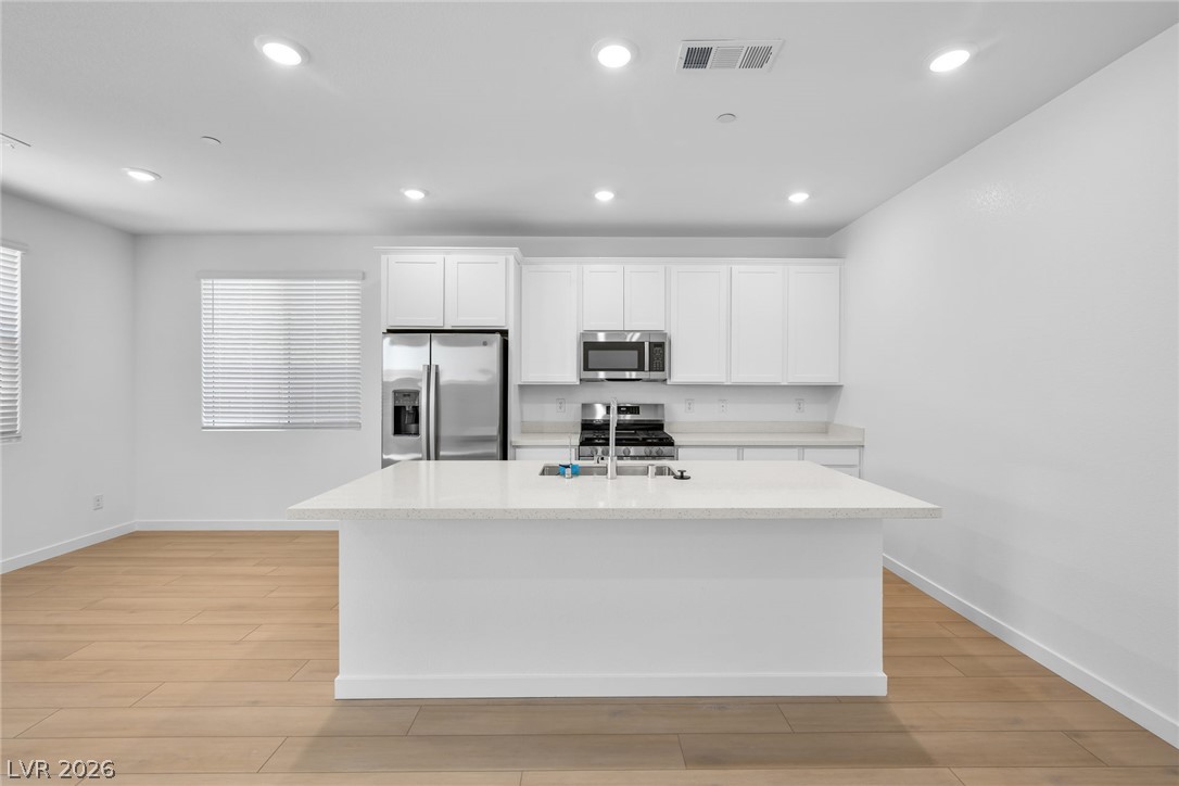 1733 Strada Nathan Henderson NV 89011