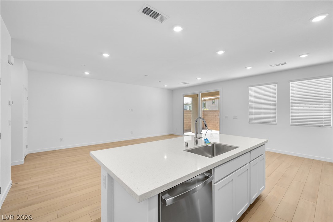 1733 Strada Nathan Henderson NV 89011