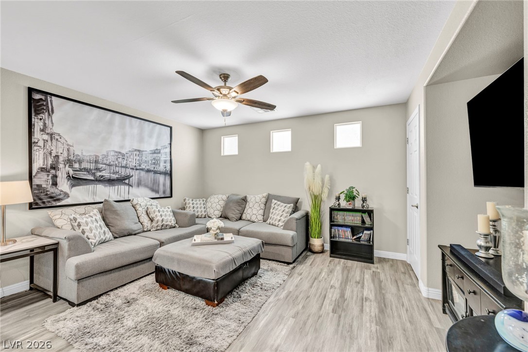 9116 Alluring Avenue Las Vegas NV 89149
