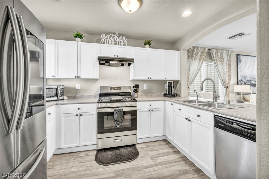 9116 Alluring Avenue Las Vegas NV 89149