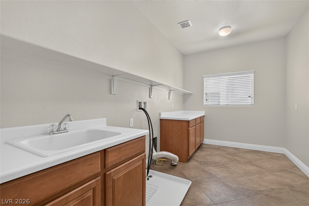 4626 Eel Point Street Las Vegas NV 89147