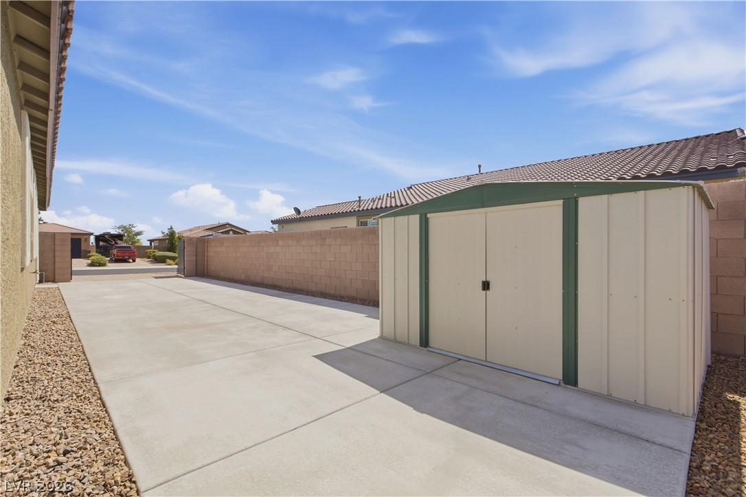 7345 Quaking Aspen Street Las Vegas NV 89149