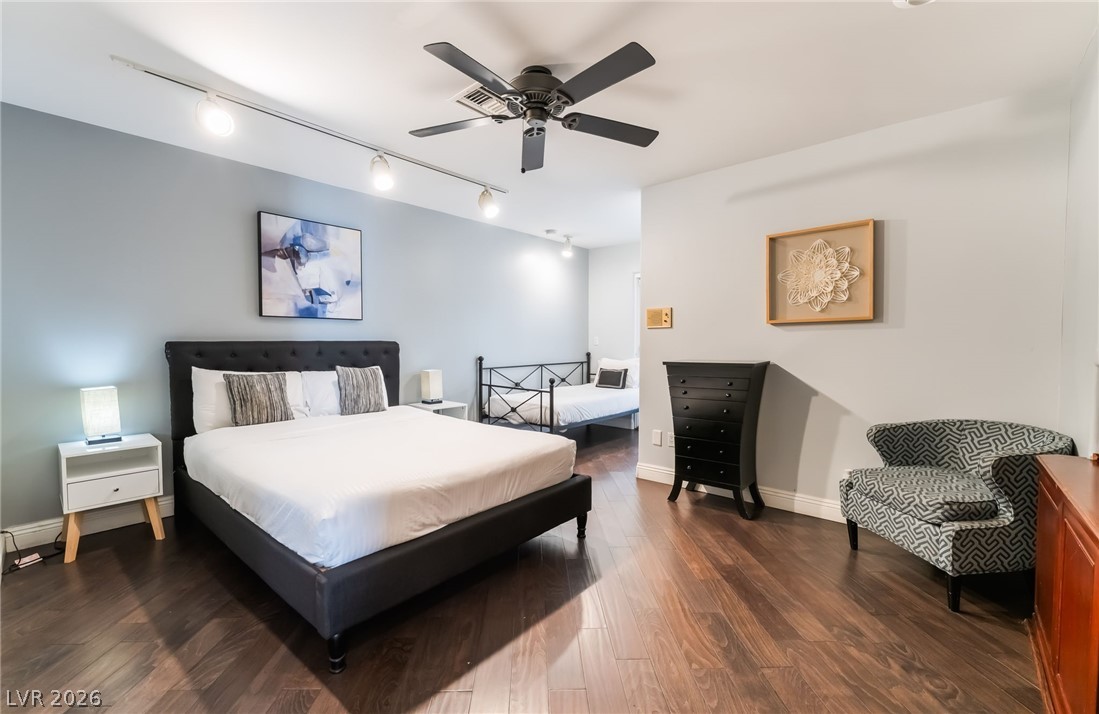 909 Cashman Drive Las Vegas NV 89107