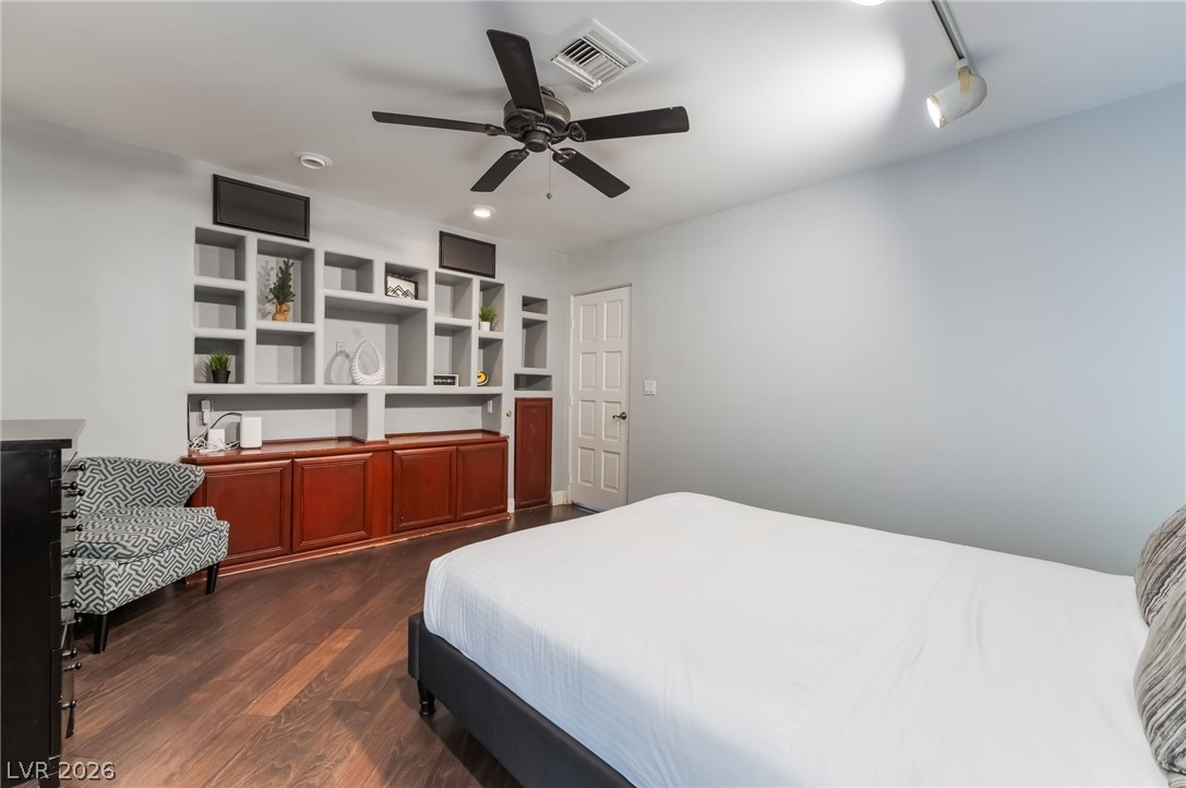 909 Cashman Drive Las Vegas NV 89107