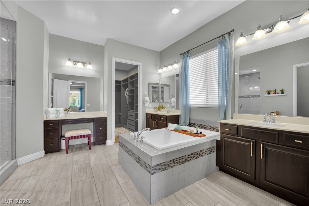 9802 Yellow Shadow Avenue Las Vegas NV 89149