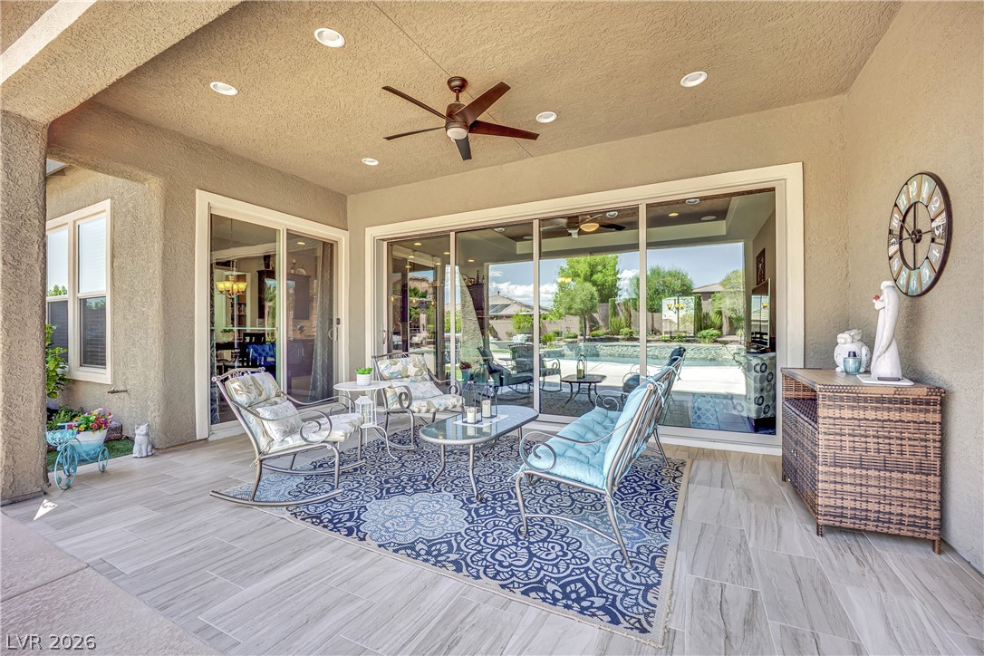 9802 Yellow Shadow Avenue Las Vegas NV 89149