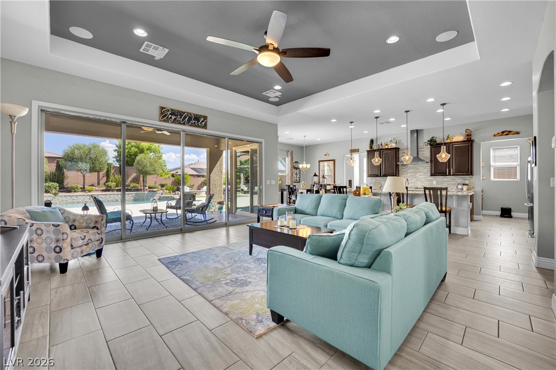 9802 Yellow Shadow Avenue Las Vegas NV 89149