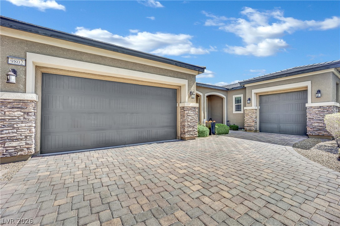 9802 Yellow Shadow Avenue Las Vegas NV 89149