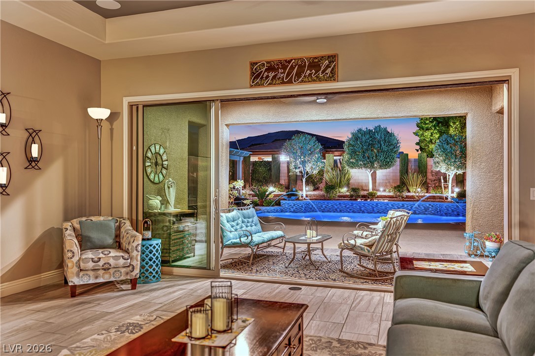 9802 Yellow Shadow Avenue Las Vegas NV 89149