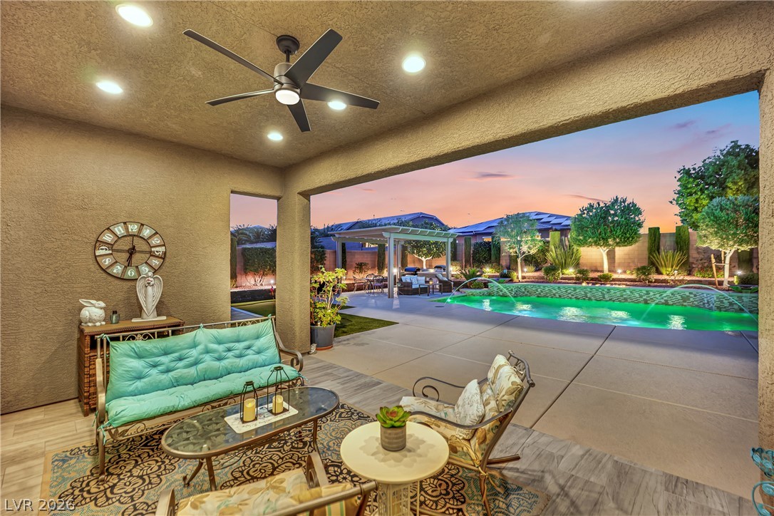 9802 Yellow Shadow Avenue Las Vegas NV 89149