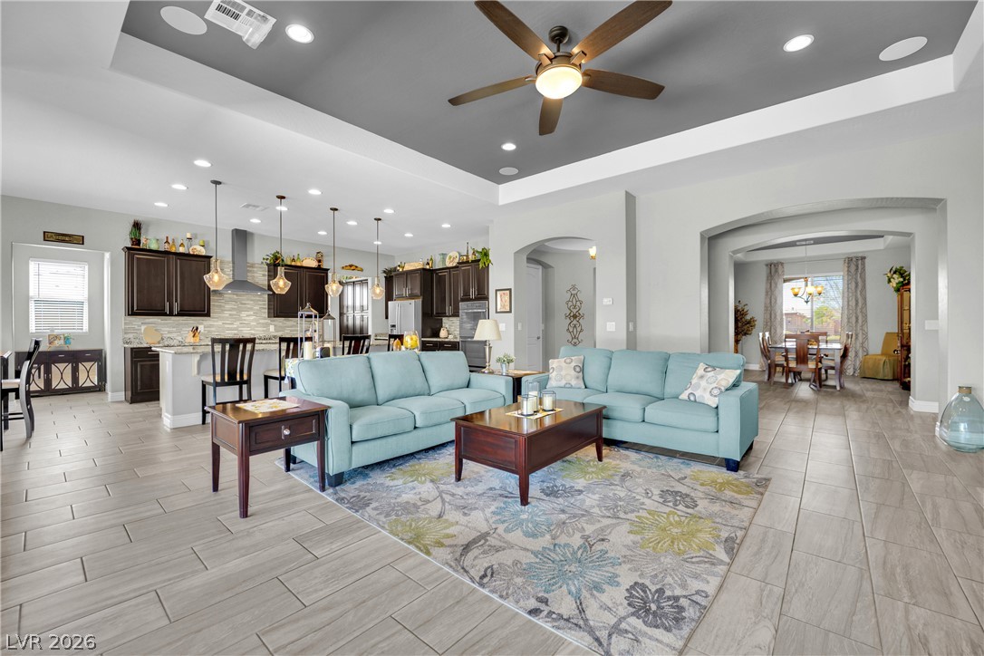 9802 Yellow Shadow Avenue Las Vegas NV 89149