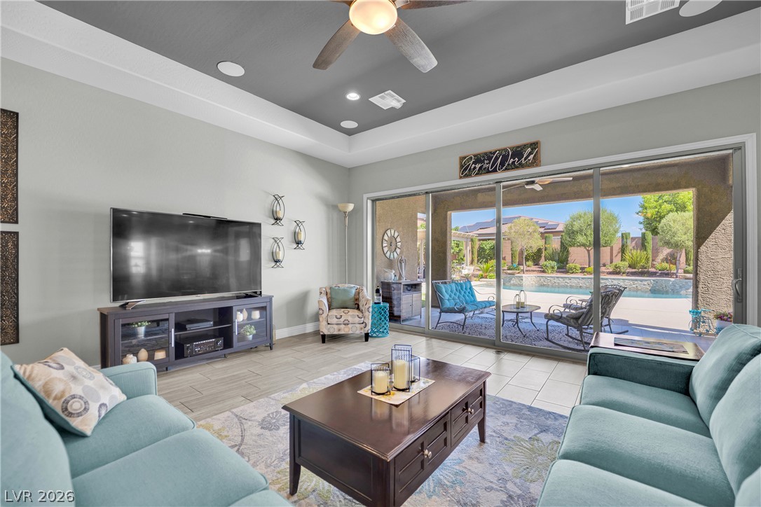 9802 Yellow Shadow Avenue Las Vegas NV 89149