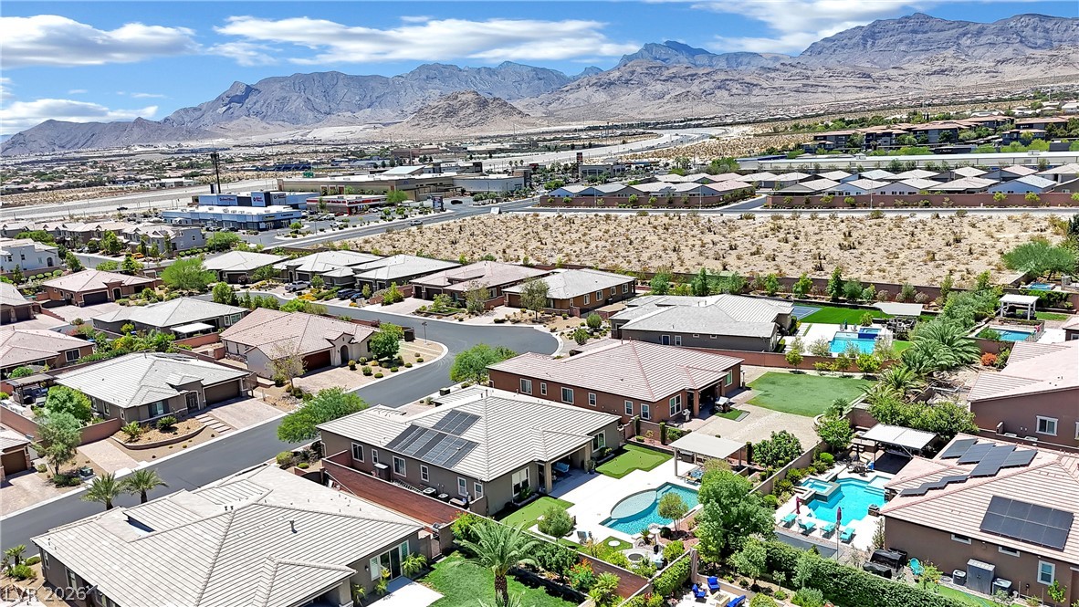 9802 Yellow Shadow Avenue Las Vegas NV 89149