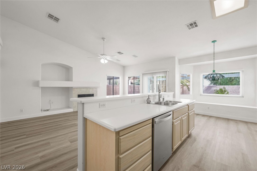 4354 Summers Shade Street Las Vegas NV 89147