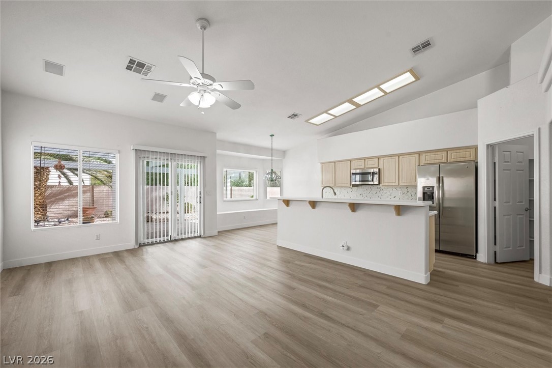 4354 Summers Shade Street Las Vegas NV 89147