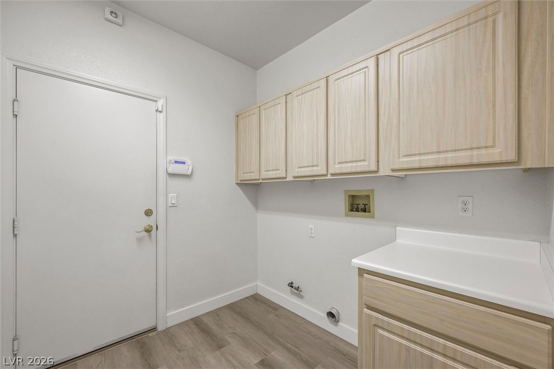 4354 Summers Shade Street Las Vegas NV 89147