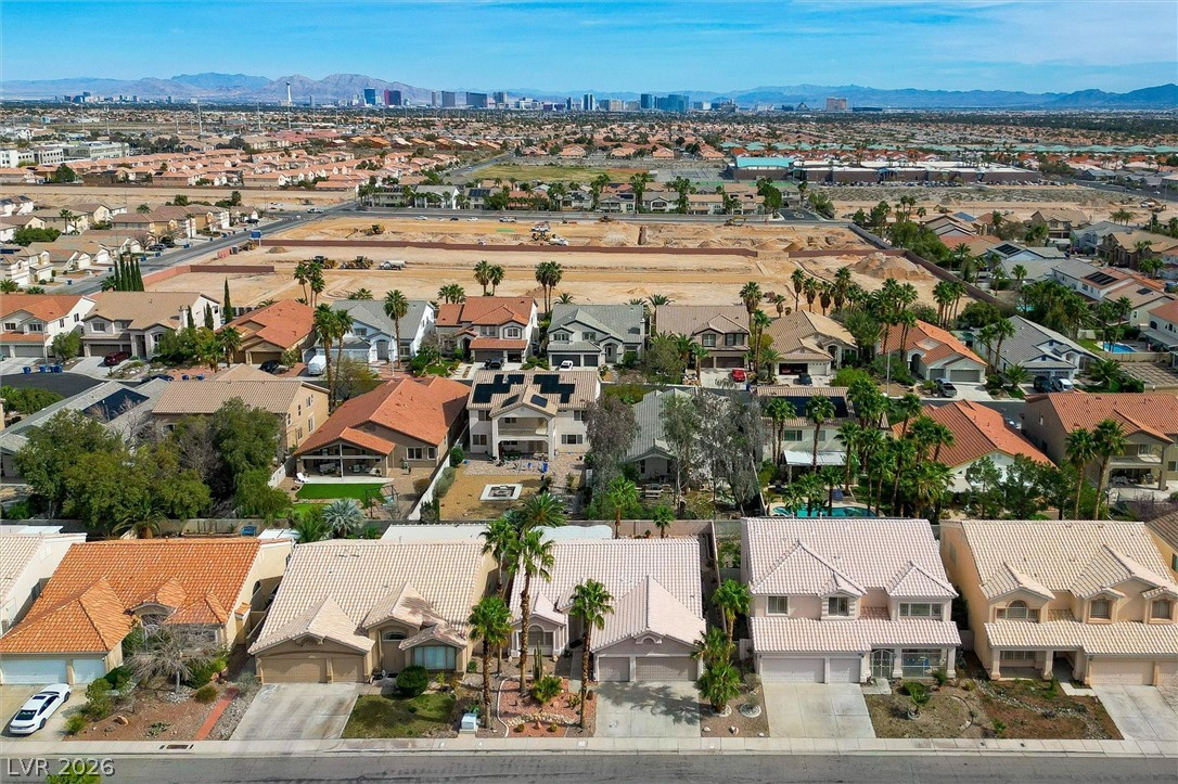 4354 Summers Shade Street Las Vegas NV 89147