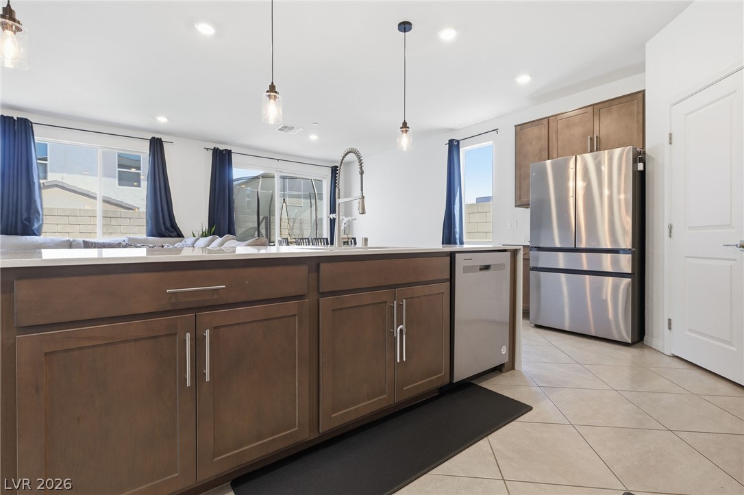 10170 Canyon Mantle Street Las Vegas NV 89166
