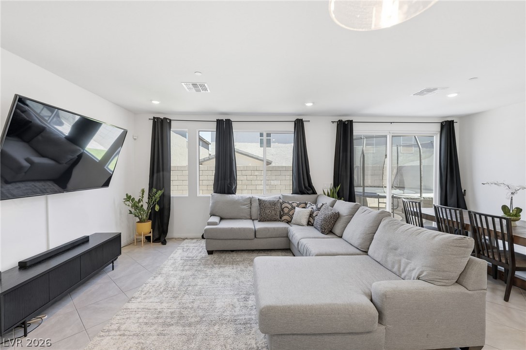10170 Canyon Mantle Street Las Vegas NV 89166