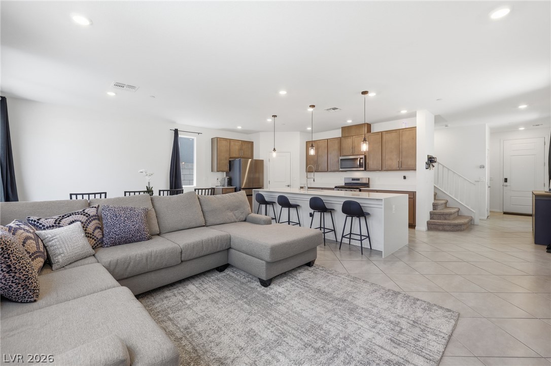 10170 Canyon Mantle Street Las Vegas NV 89166