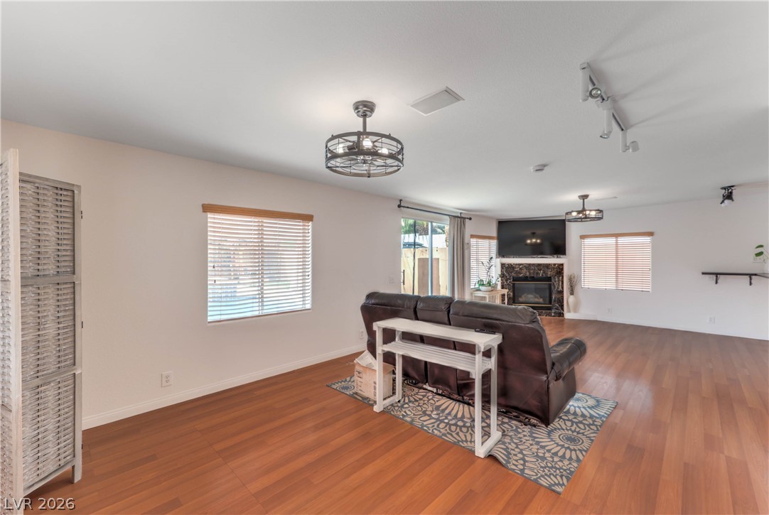 4563 Timaru Drive Las Vegas NV 89147