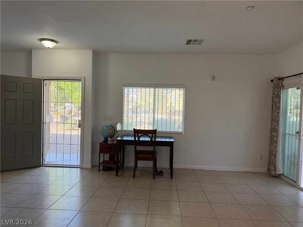 5551 Box Cars Court 103 Las Vegas NV 89122
