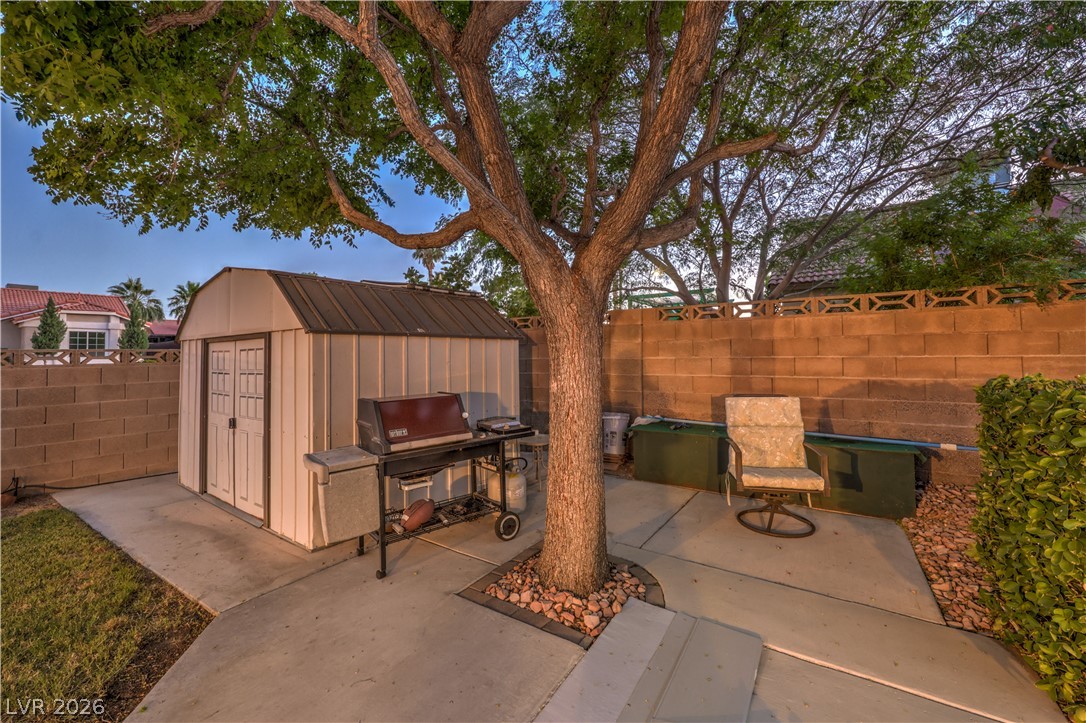 8023 Hackberry Drive Las Vegas NV 89123