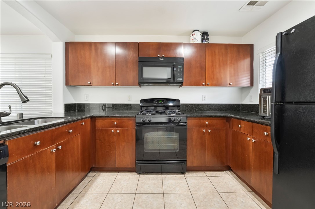 9132 Gabardine Avenue Las Vegas NV 89149