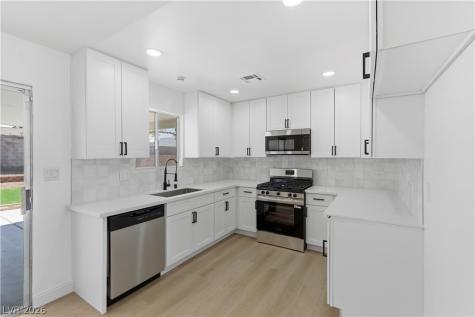242 Kirk Avenue Henderson NV 89015