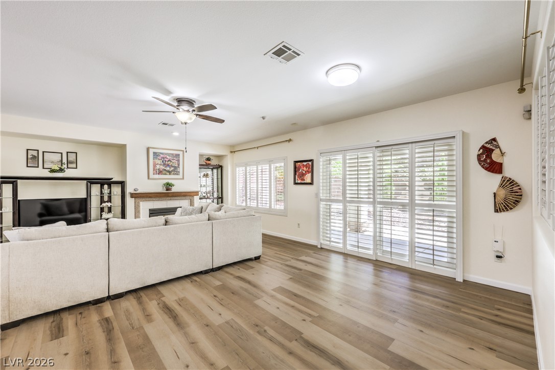 2565 Leighton Avenue Henderson NV 89052