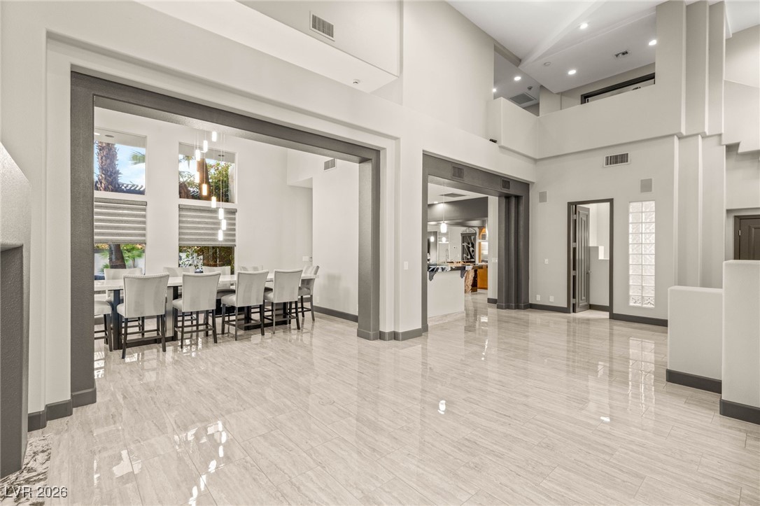8001 Ryans Reef Lane Las Vegas NV 89128