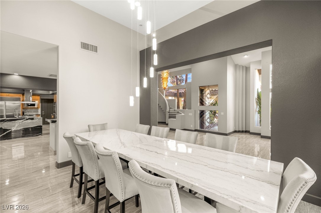 8001 Ryans Reef Lane Las Vegas NV 89128