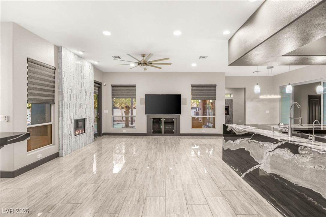 8001 Ryans Reef Lane Las Vegas NV 89128