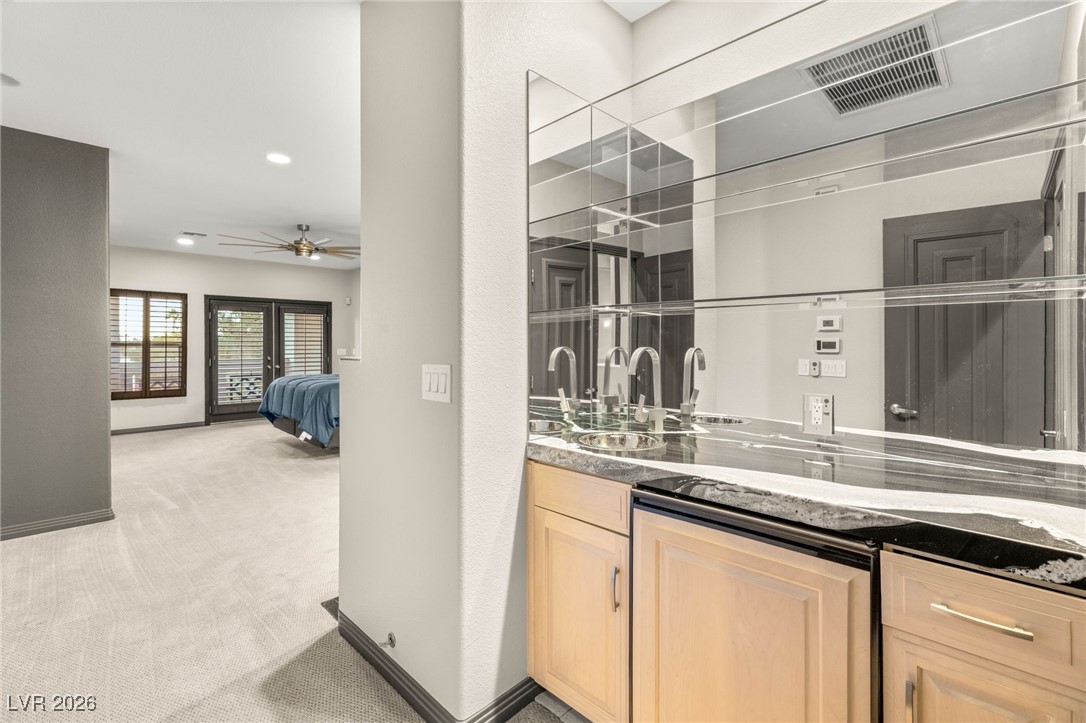 8001 Ryans Reef Lane Las Vegas NV 89128