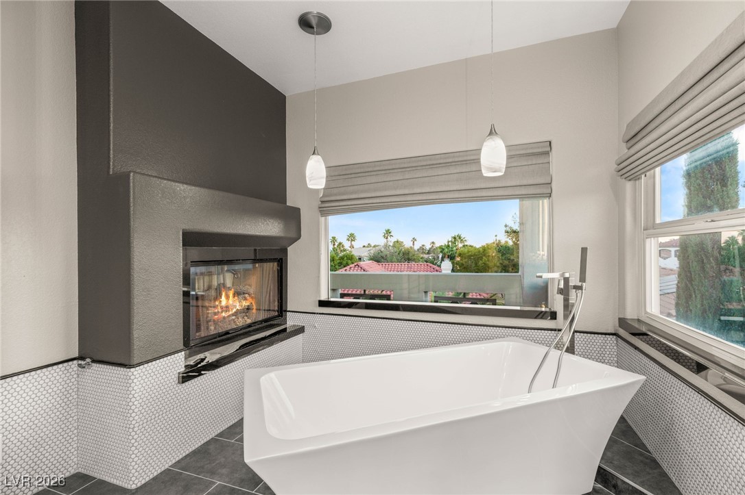 8001 Ryans Reef Lane Las Vegas NV 89128