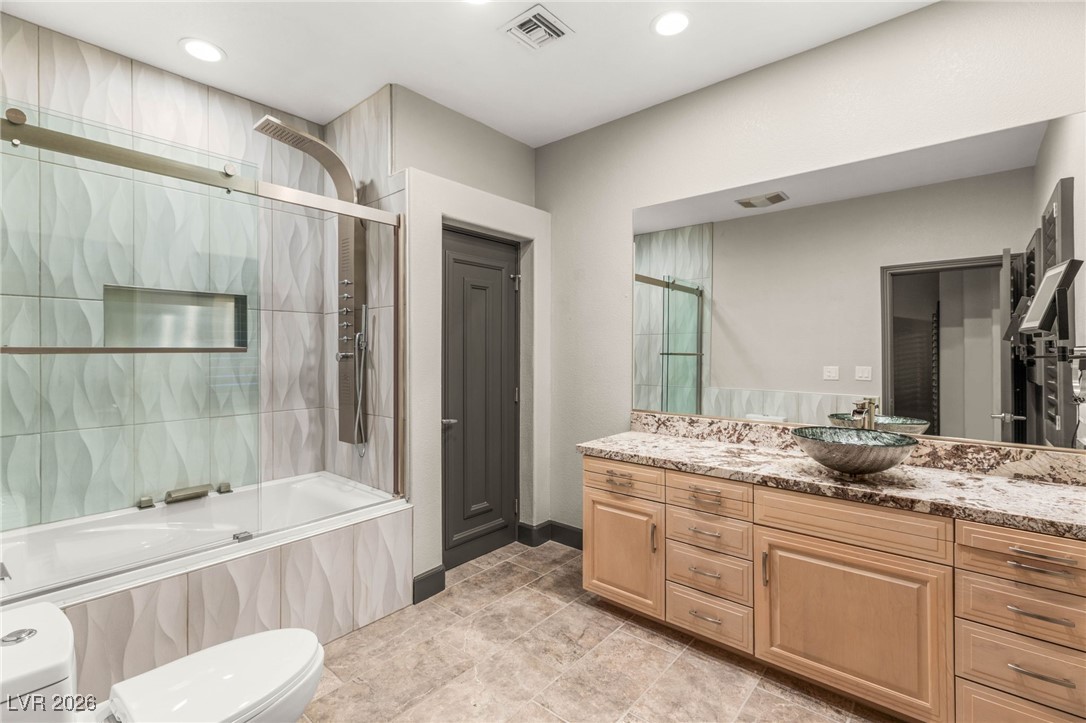 8001 Ryans Reef Lane Las Vegas NV 89128