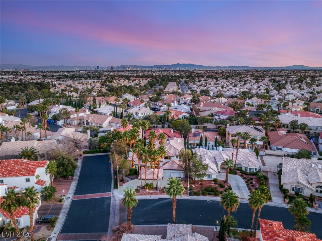 8001 Ryans Reef Lane Las Vegas NV 89128