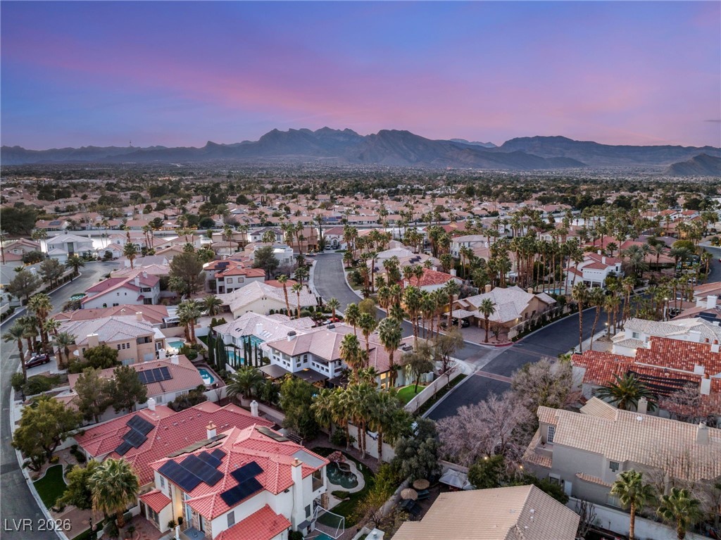 8001 Ryans Reef Lane Las Vegas NV 89128
